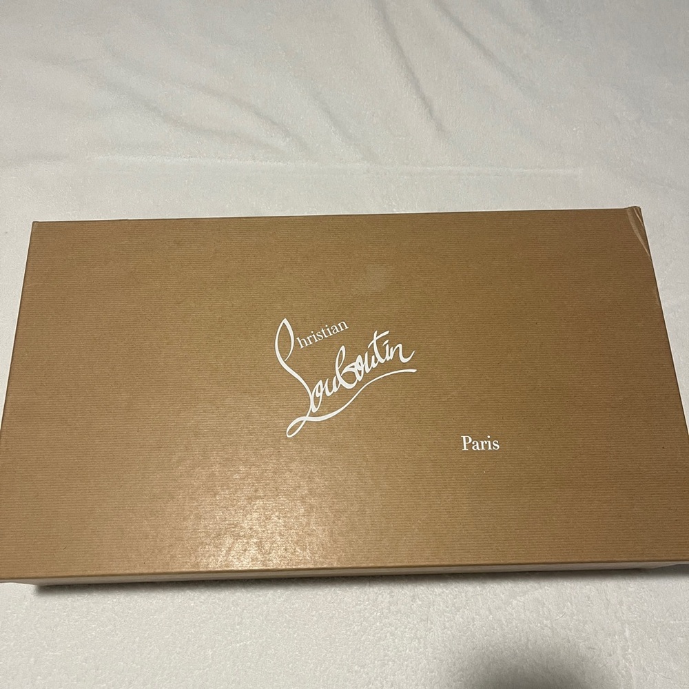 Christian Louboutin Red Bottom - Picture 4 of 8